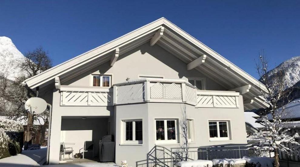 Haus Sahin Lägenhet Vandans Exteriör bild
