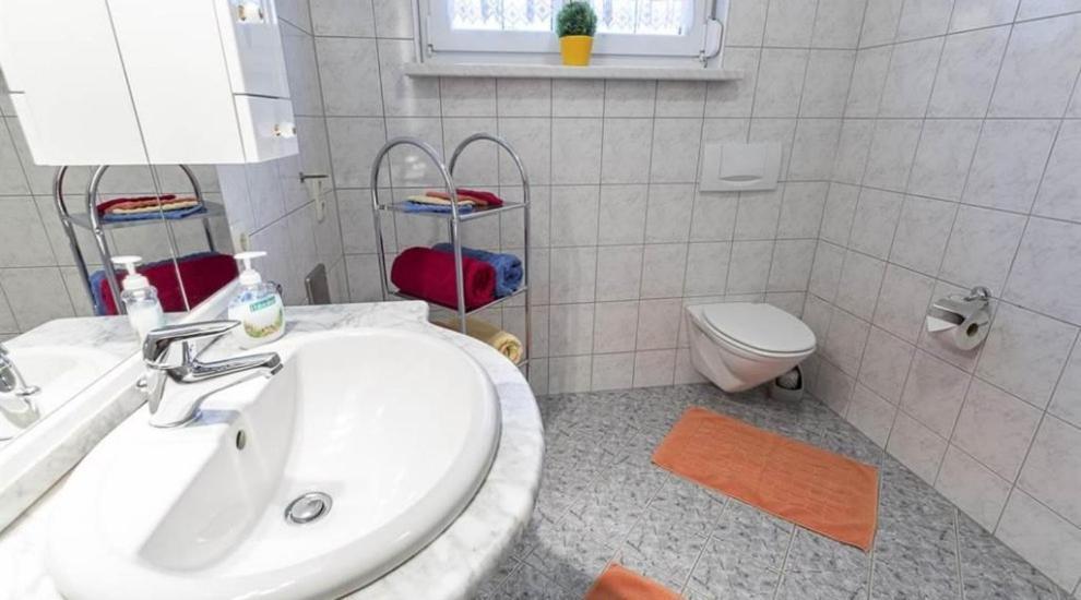 Haus Sahin Lägenhet Vandans Exteriör bild